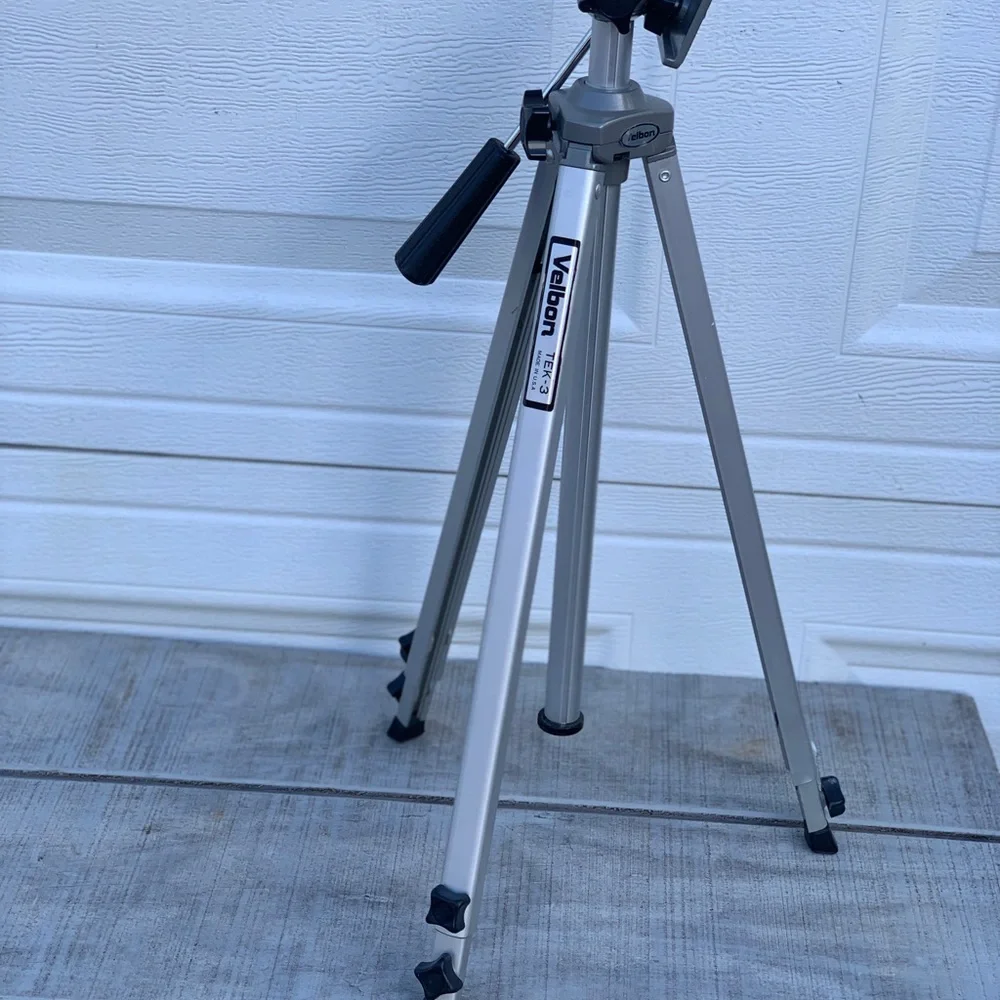 Vtg Velbon TGK-3 Aluminum Adjustable Camera Photo Video Tripod Stand USA